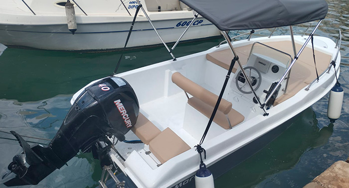 Alquiler Barco con Titulín hasta 6 personas + Combustible, Aperitivo y Bebida en Carboneras