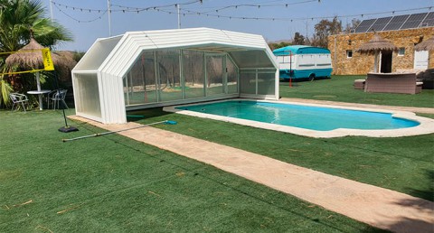 OFERTA ÚLTIMA HORA: Escapada Rural de Lujo en el Desierto con Piscina para hasta 13 Pax