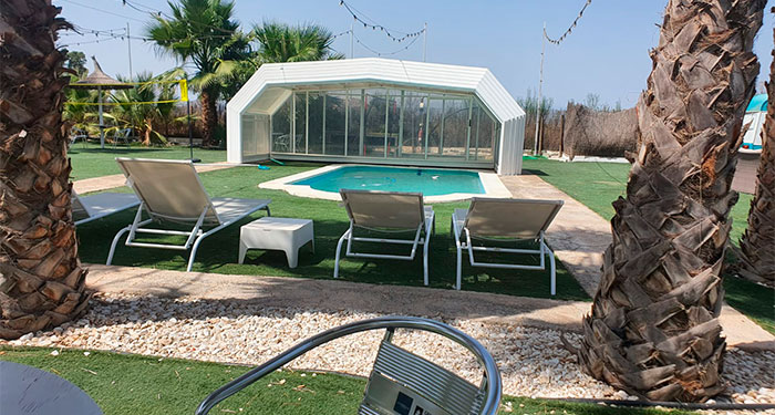 OFERTA ÚLTIMA HORA: Escapada Rural de Lujo en el Desierto con Piscina para hasta 13 Pax