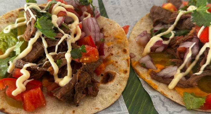 La Villa Almerimar: Exquisito Menú en las orillas del puerto deportivo de Almerimar