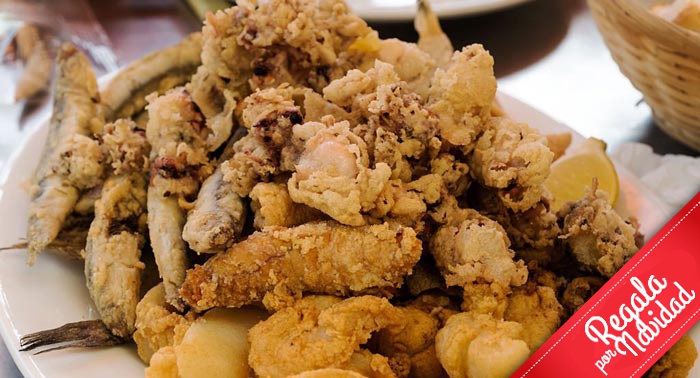 ¡Planazo! Fritura de pescado o Parrillada de Carne + 2 Bebidas en pleno centro Bar 10-58