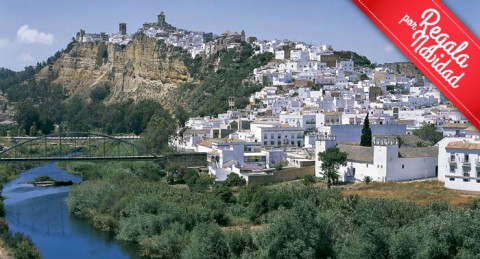 ¡Enamórate de Arcos de la Frontera! 2 Noches + Desayuno + Detalle en Hostal Rural La Plata