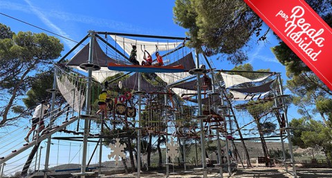 Planazo en familia: Entradas al Parque de Aventura de Enix con más de 50 retos y 2 tirolinas