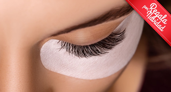 Luce unas pestañas más largas y voluminosas gracias a la extensión de pestañas pelo a pelo