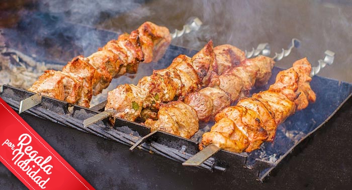 Cautiva a tus sentidos con este sorprendente Menú Árabe con vistas a la Alcazaba de Almería