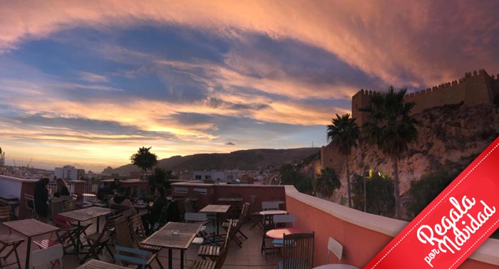 Cautiva a tus sentidos con este sorprendente Menú Árabe con vistas a la Alcazaba de Almería