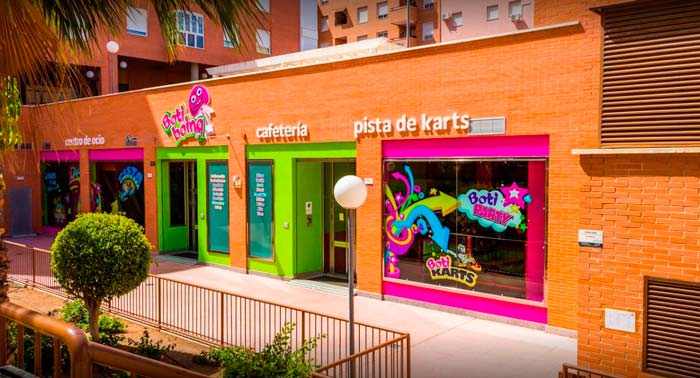 Diversión para tus peques en Botiboing: 1h de Juegos + Sándwich + Bebida o Bono de 3h de Juegos