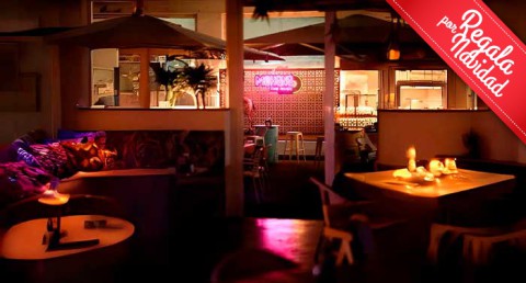 Hoy toca antojo: 2 Hamburguesas + Nachos + 2 Refrescos en Mohana Almería