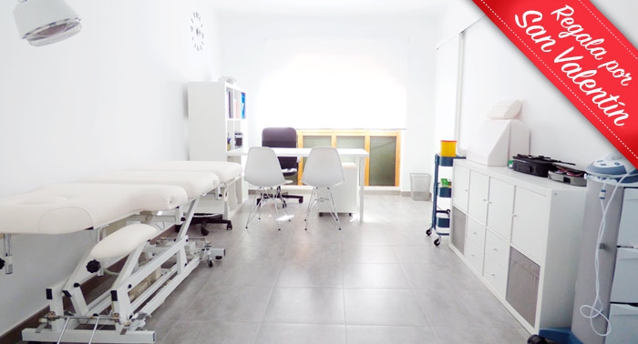 ¡Regala salud y bienestar! Masaje o Fisioterapia en la Clínica Fisioterapia Almería Centro