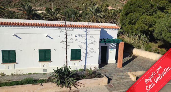 Hasta 6 personas: Pasa unos días de relax en esta preciosas Casas Rurales en Rodalquilar