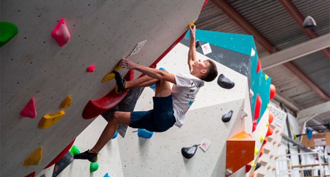 ¿Tu primera aventura de escalada? Ven a Climbbox a probar con este Bautismo de Escalada