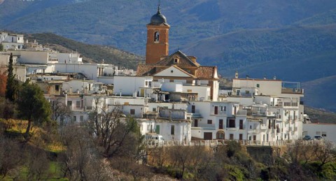 2 de Noches de alojamiento para 2 o 4 pax en la Alpujarra cerca del Puerto de la Ragua