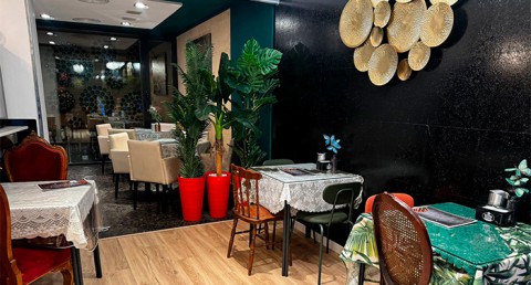 Descubre los sabores de Georgia: 1 Entrante + 1 Principal + 2 Bebidas en La Uva Roja