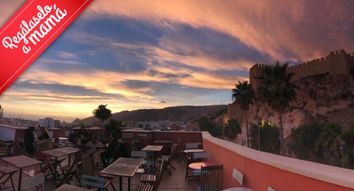 Cautiva a tus sentidos con este sorprendente Menú Árabe con vistas a la Alcazaba de Almería