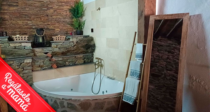 Finde en La Alpujarra para 4 pax: 2 Noches + Leña + Vino y Bombones y Pack Bienvenida