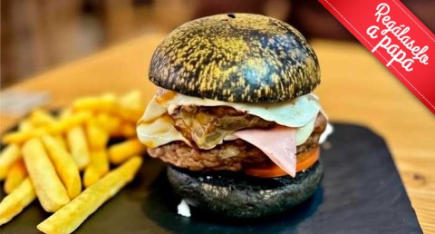 Delicioso Planazo: 2 Hamburguesas en pan bañado en oro + Patatas + 2 Bebidas en Jauja