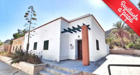 Hasta 6 personas: Pasa unos días de relax en esta preciosas Casas Rurales en Rodalquilar