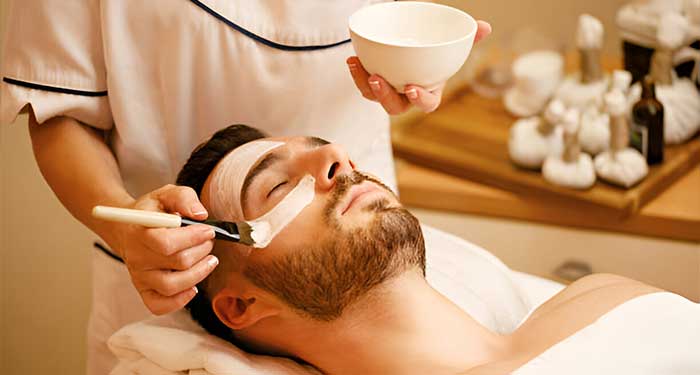 Regala un Tratamiento Deluxe de Limpieza Facial con Punta de Diamante y Máscara LED