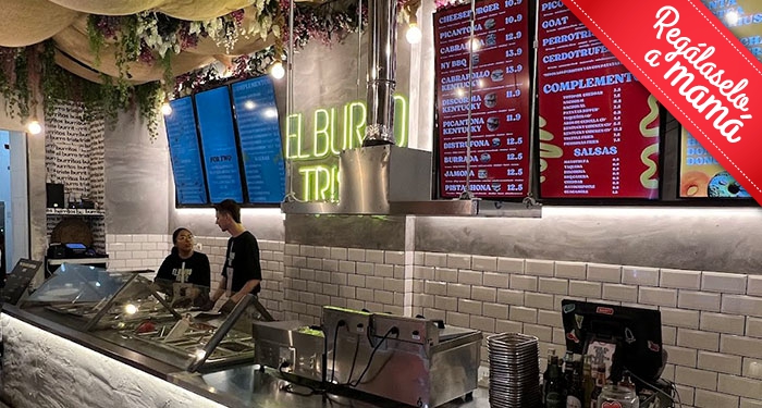 ¡Menú TexMex para 2 o 4 en El Burro Triste! Burritos, Encuerados o Ensaladas + Nachos + Bebidas