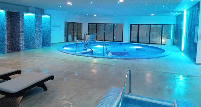 ¡Bienestar en pareja! Para 2: Circuito Aguas de 75 min en Spa Barceló Cabo de Gata