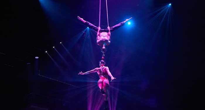 Entradas para el Estreno del Circo de los Horrores - PrisionIA en Zona B