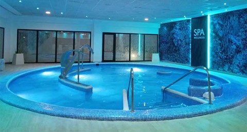 ¡Bienestar en pareja! Para 2: Circuito Aguas de 75 min en Spa Barceló Cabo de Gata