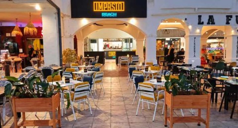 Menú de Hamburguesa Gourmet en Impasto Aguadulce: 2 Burgers o 2 Hot Dog + Racion + 2 bebidas